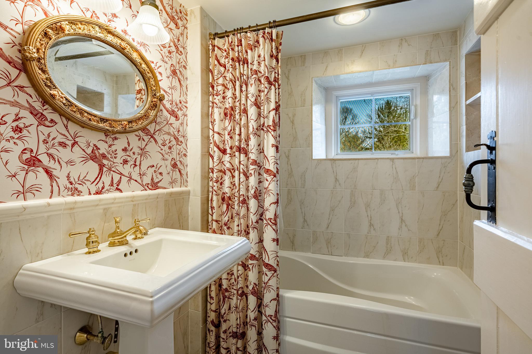 CEDARCROFT - Residential