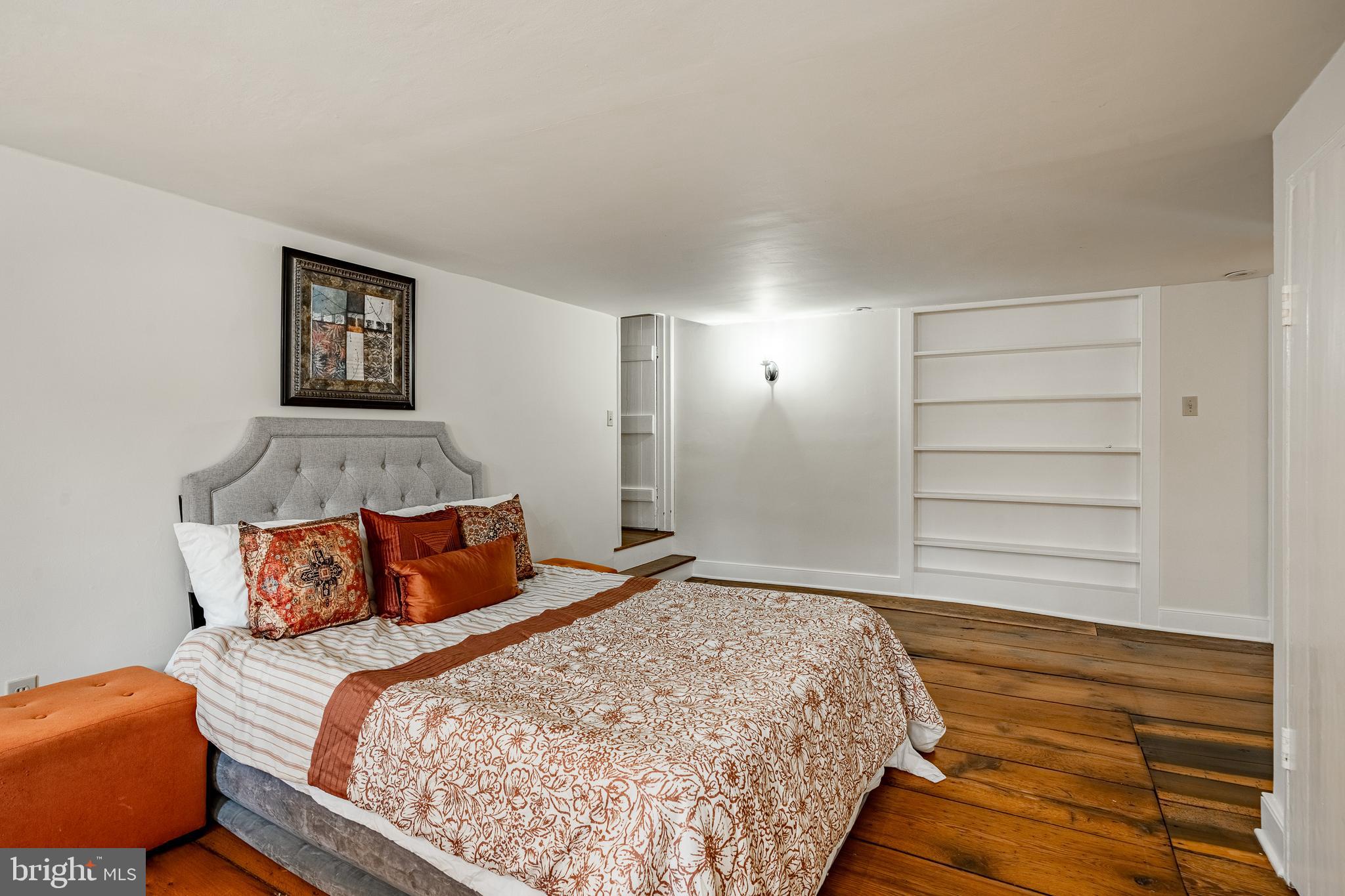 CEDARCROFT - Residential