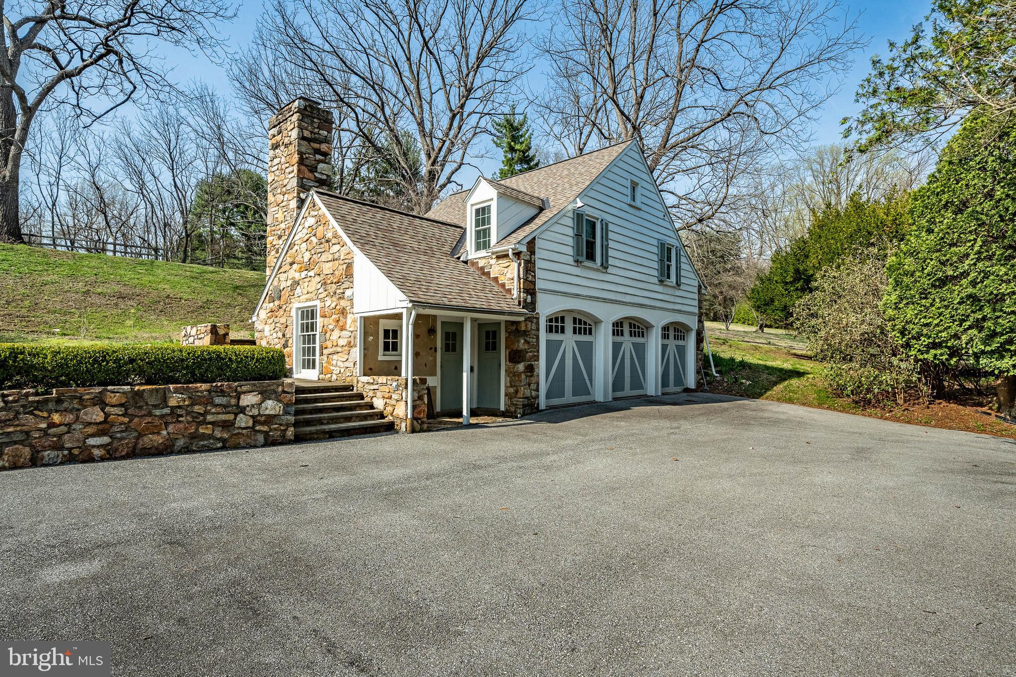 CEDARCROFT - Residential