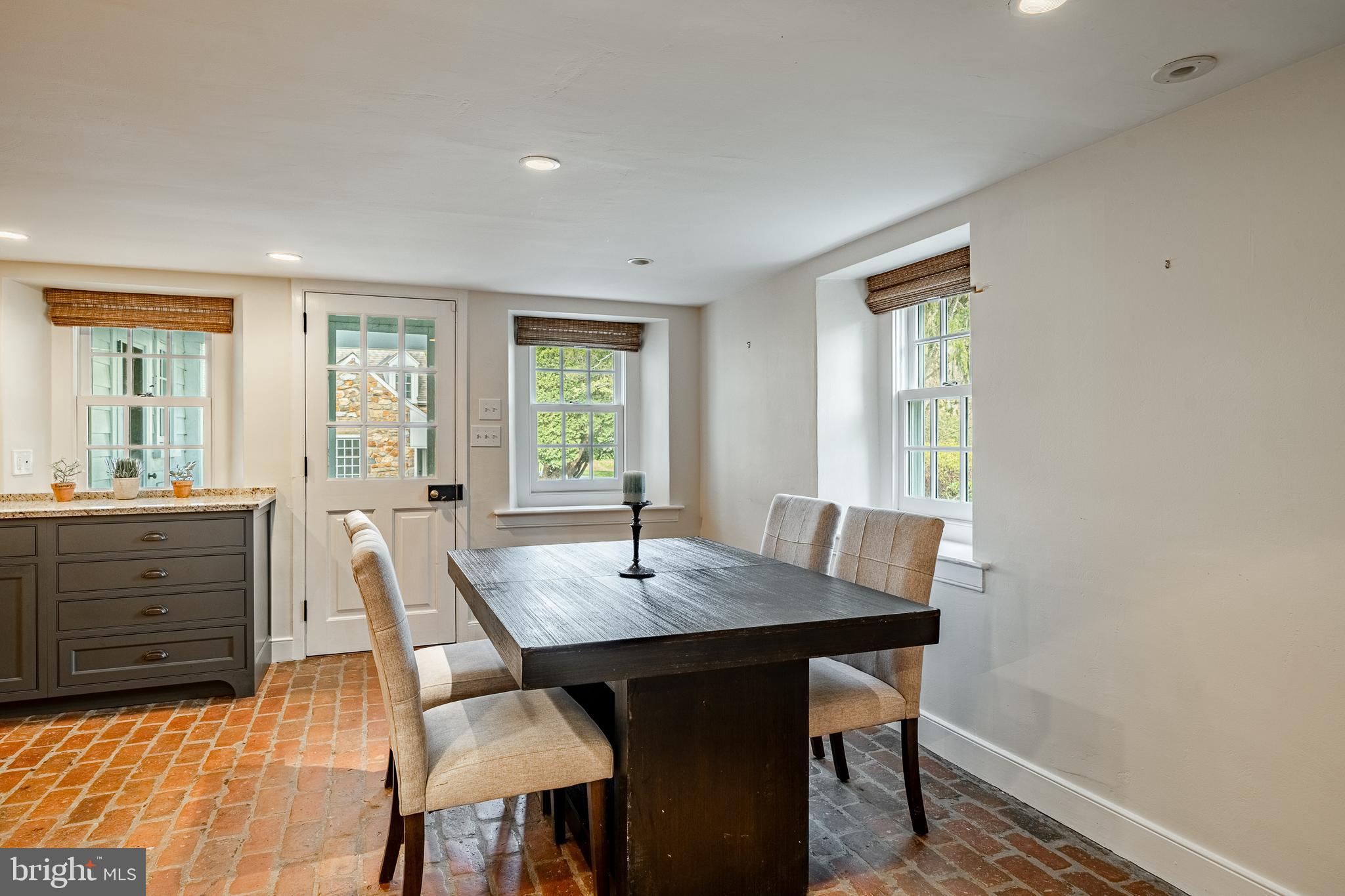 CEDARCROFT - Residential