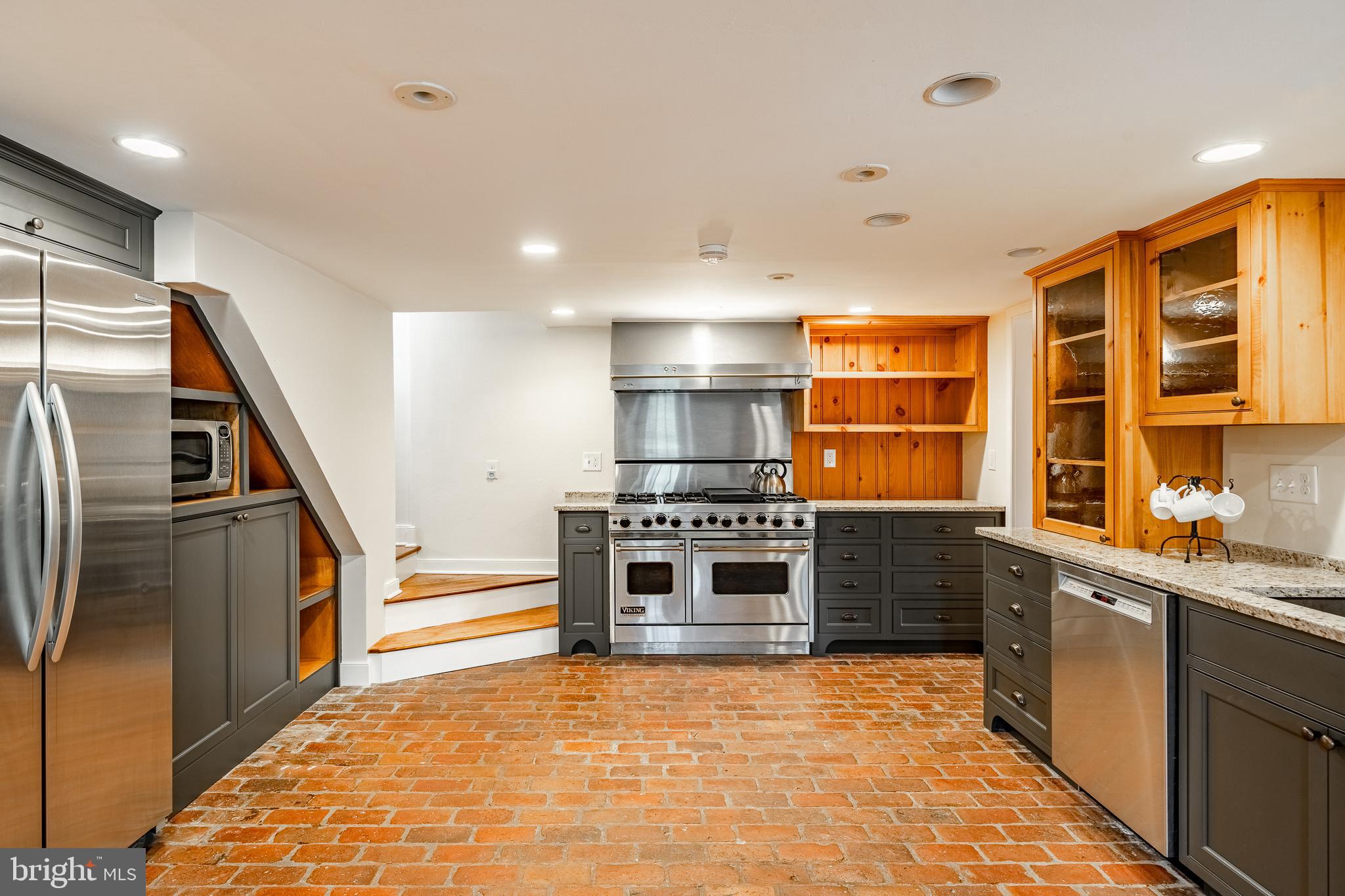 CEDARCROFT - Residential