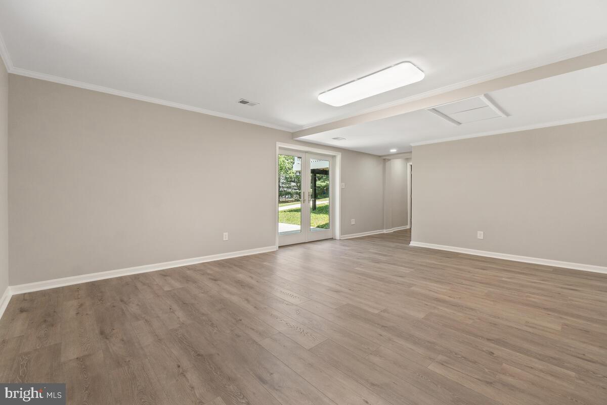 LOCH HAVEN - Residential