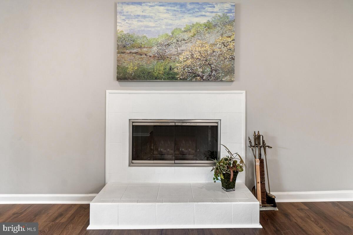 LOCH HAVEN - Residential