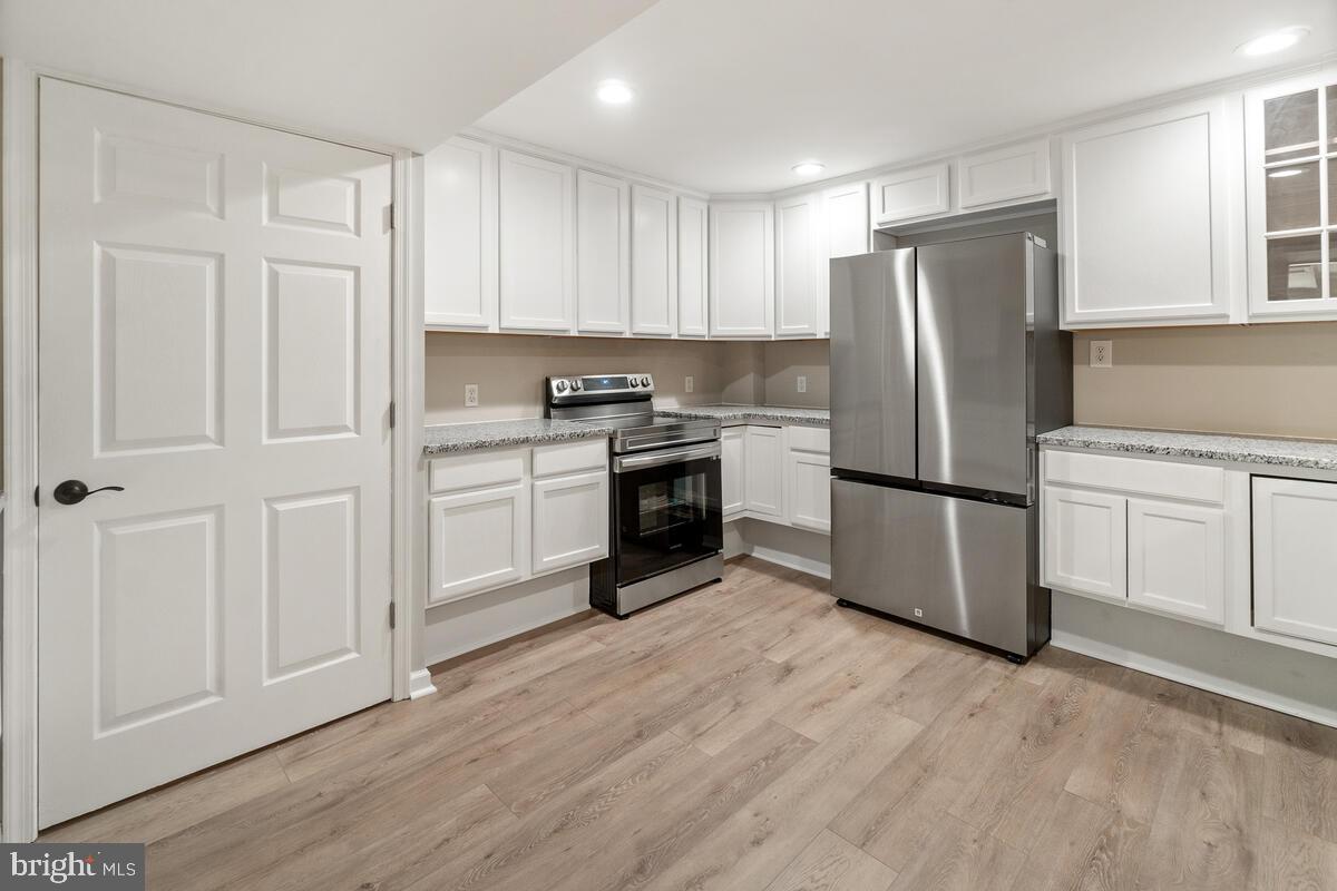 LOCH HAVEN - Residential