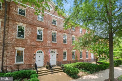 1317 4TH STREET SW WASHINGTON DC 20024