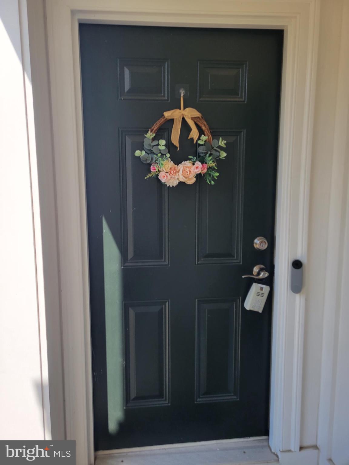 RESIDENCES AT CHERRY HILL - Residential Lease