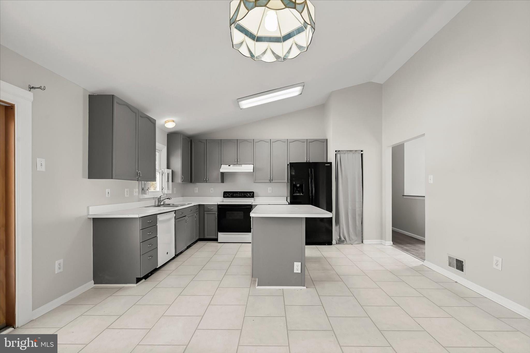 PINEHURST - Residential