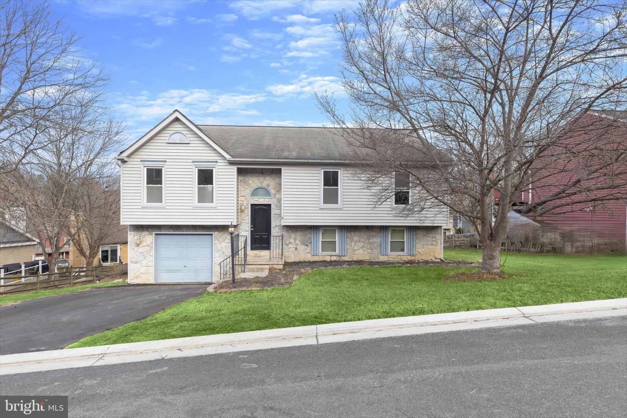 PINEHURST - Residential