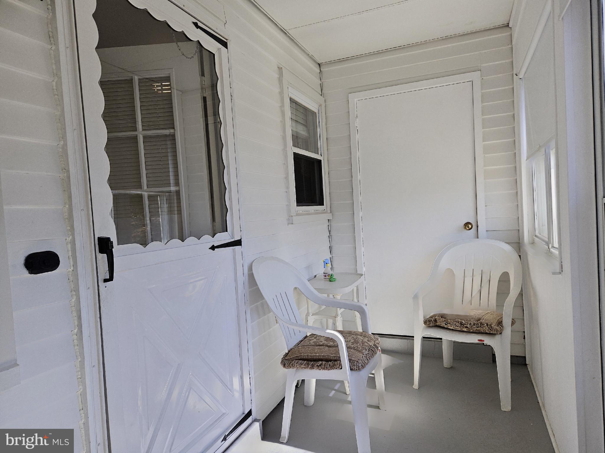 LEISURETOWNE - Residential