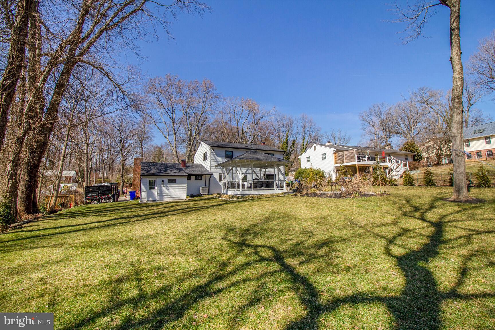 HAMMOND VILLAGE - Residential