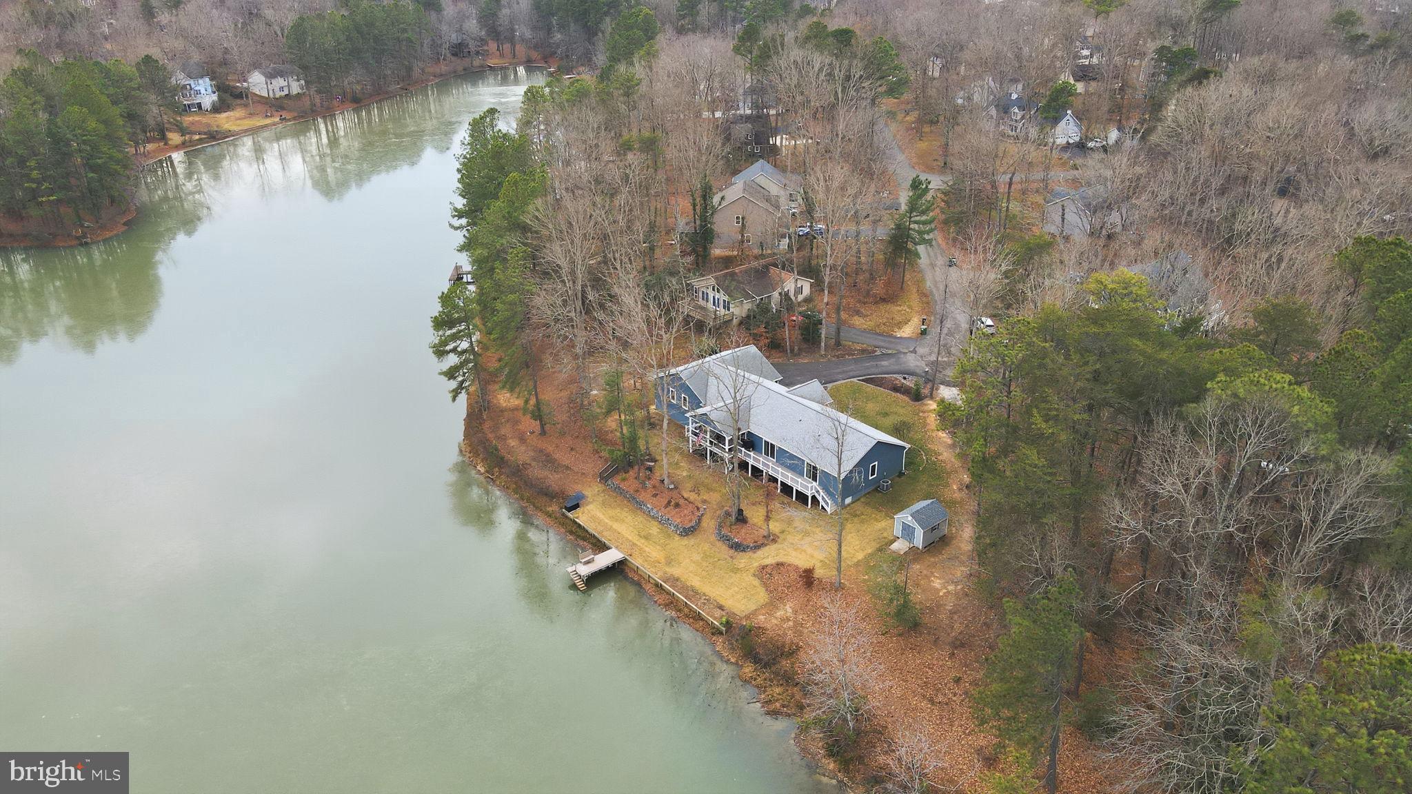 LAKE LAND OR - Residential