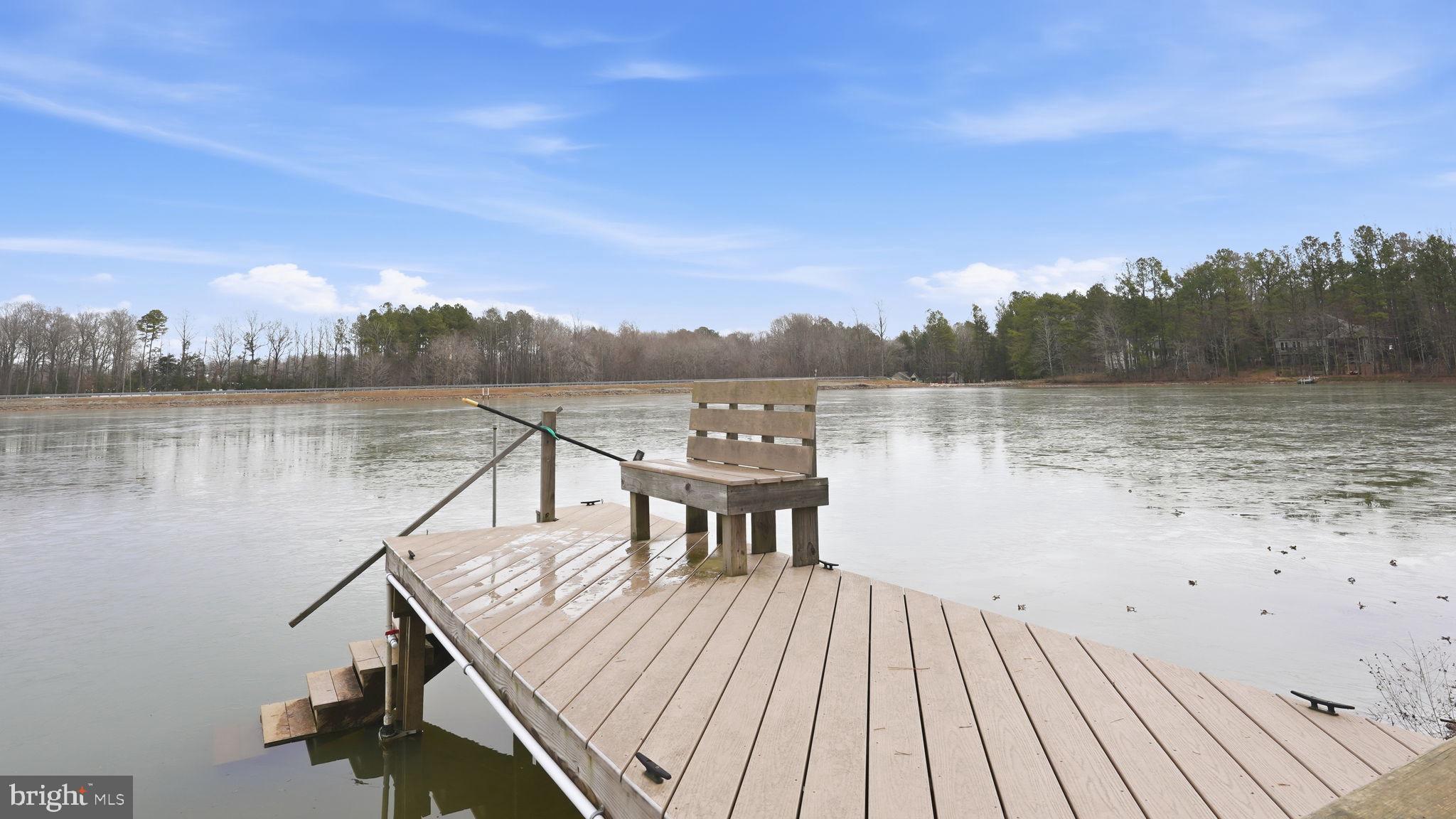 LAKE LAND OR - Residential