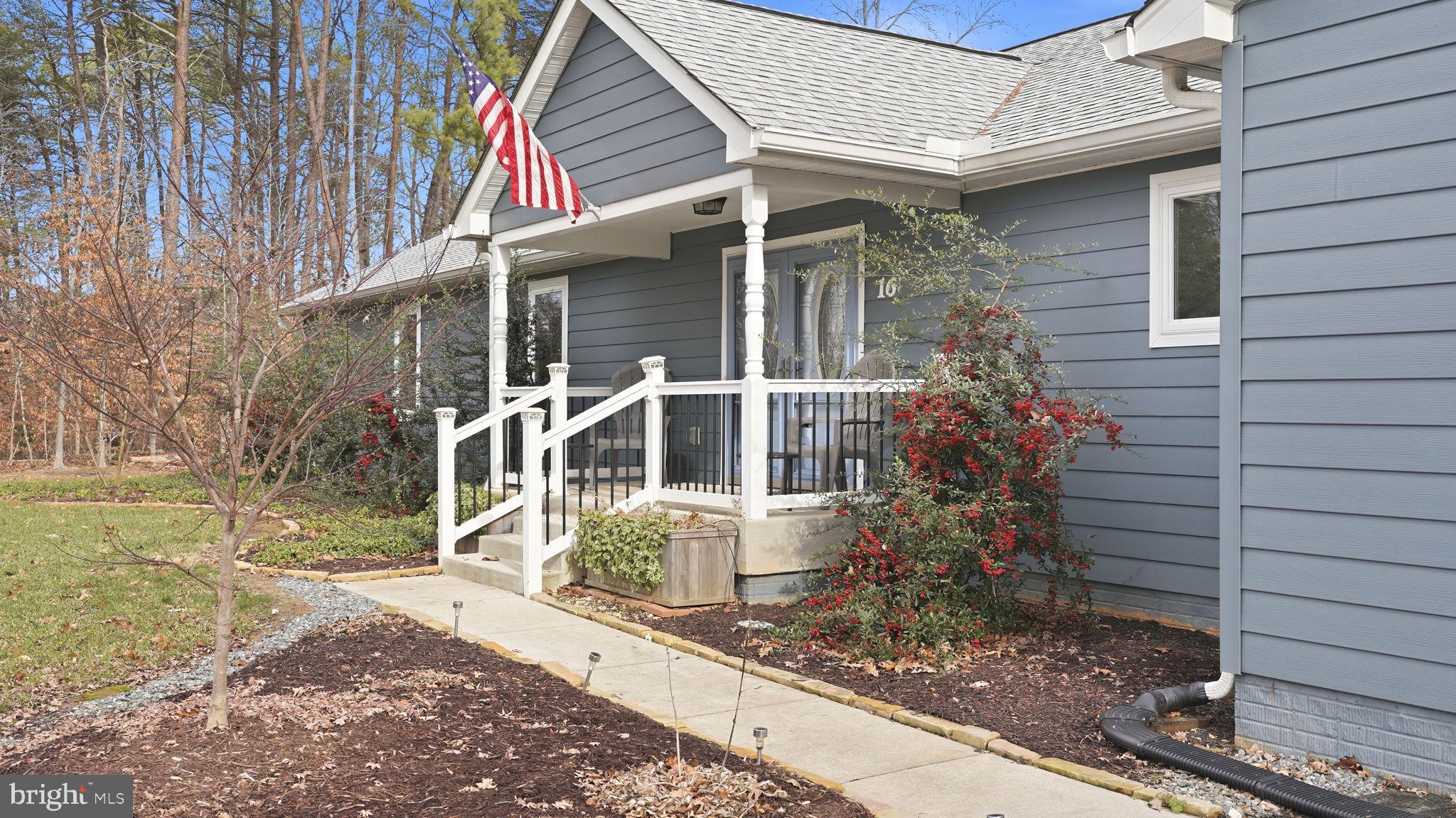 LAKE LAND OR - Residential