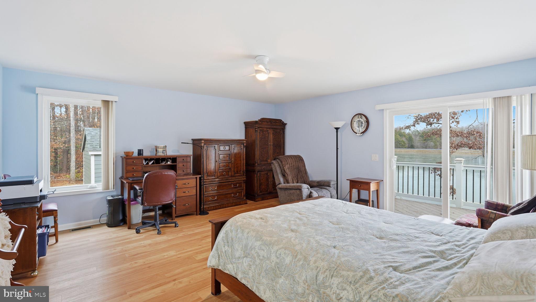 LAKE LAND OR - Residential