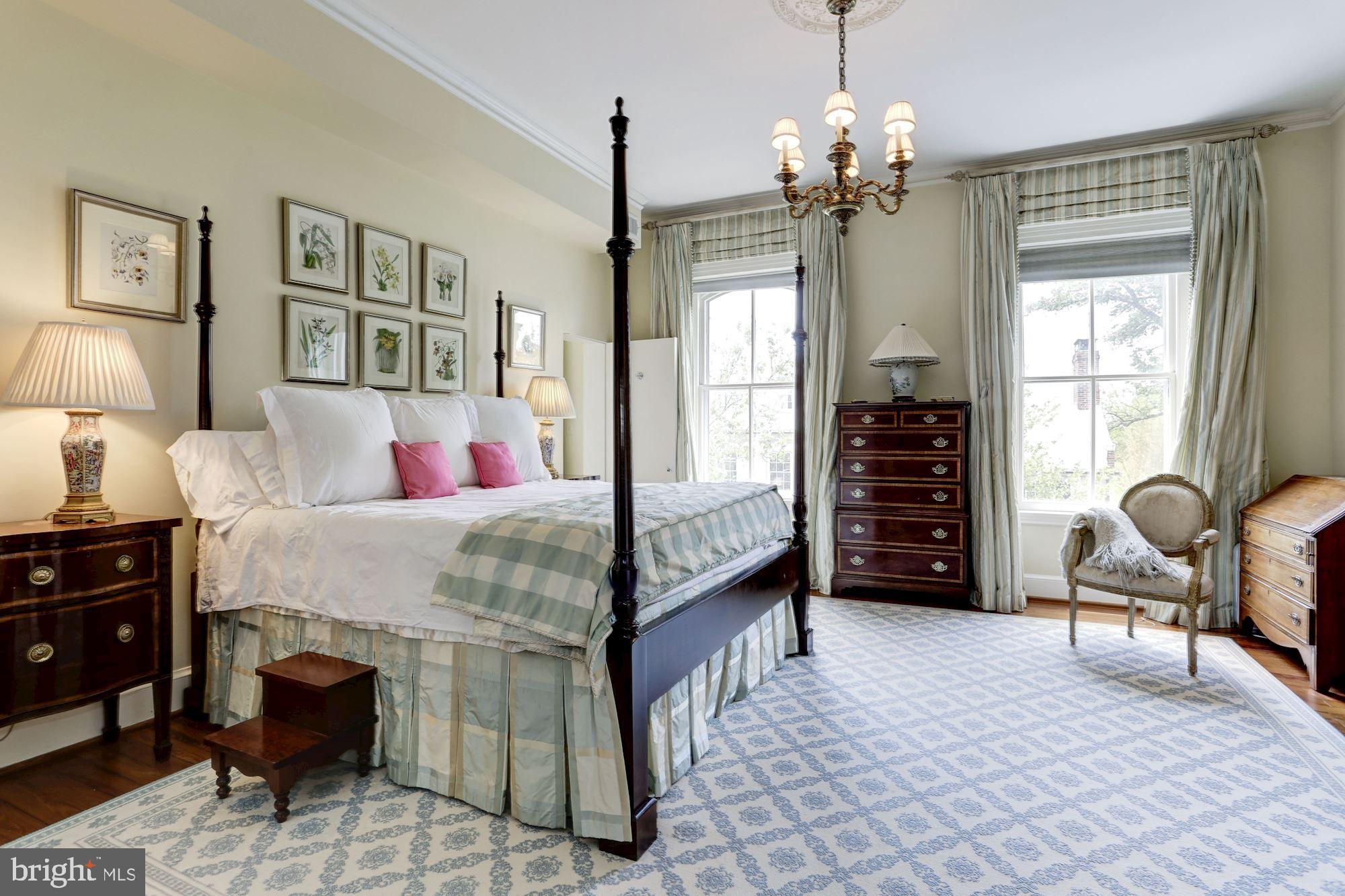 GEORGETOWN - Residential