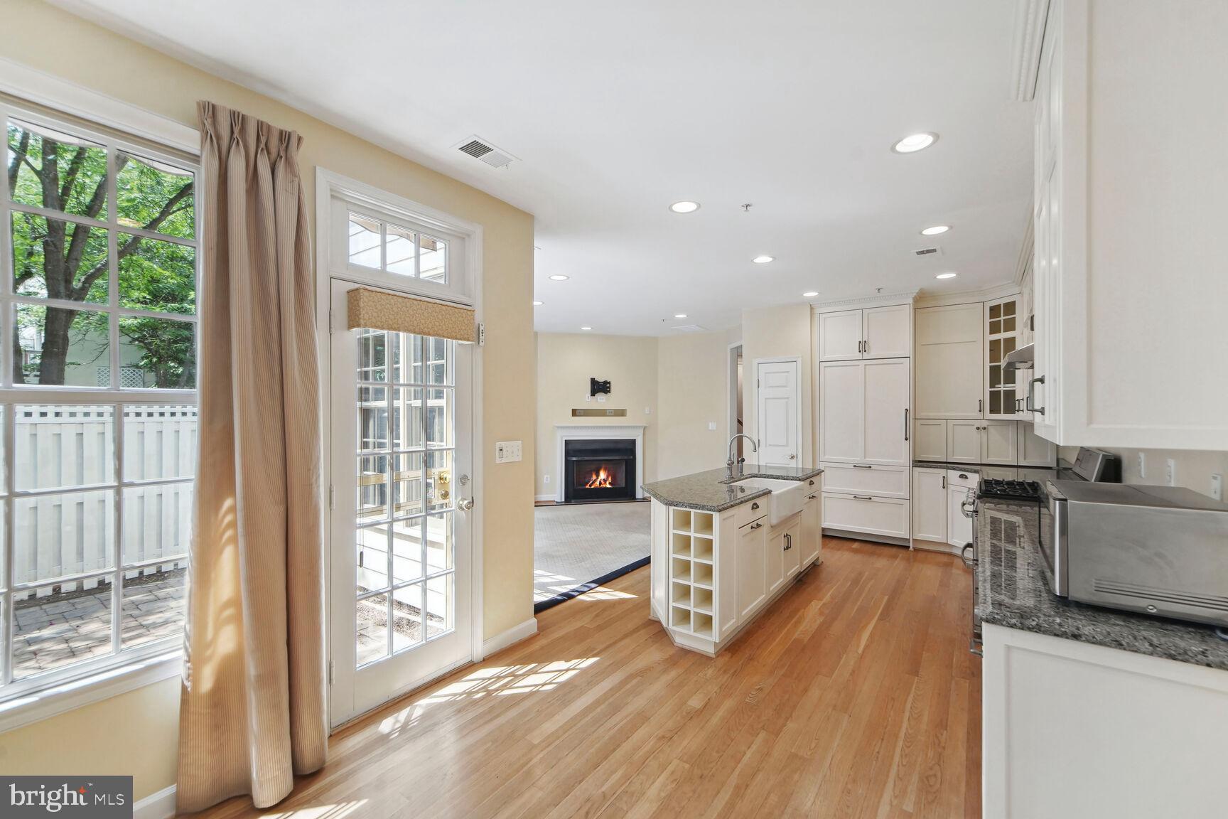 FALLSGROVE - Residential