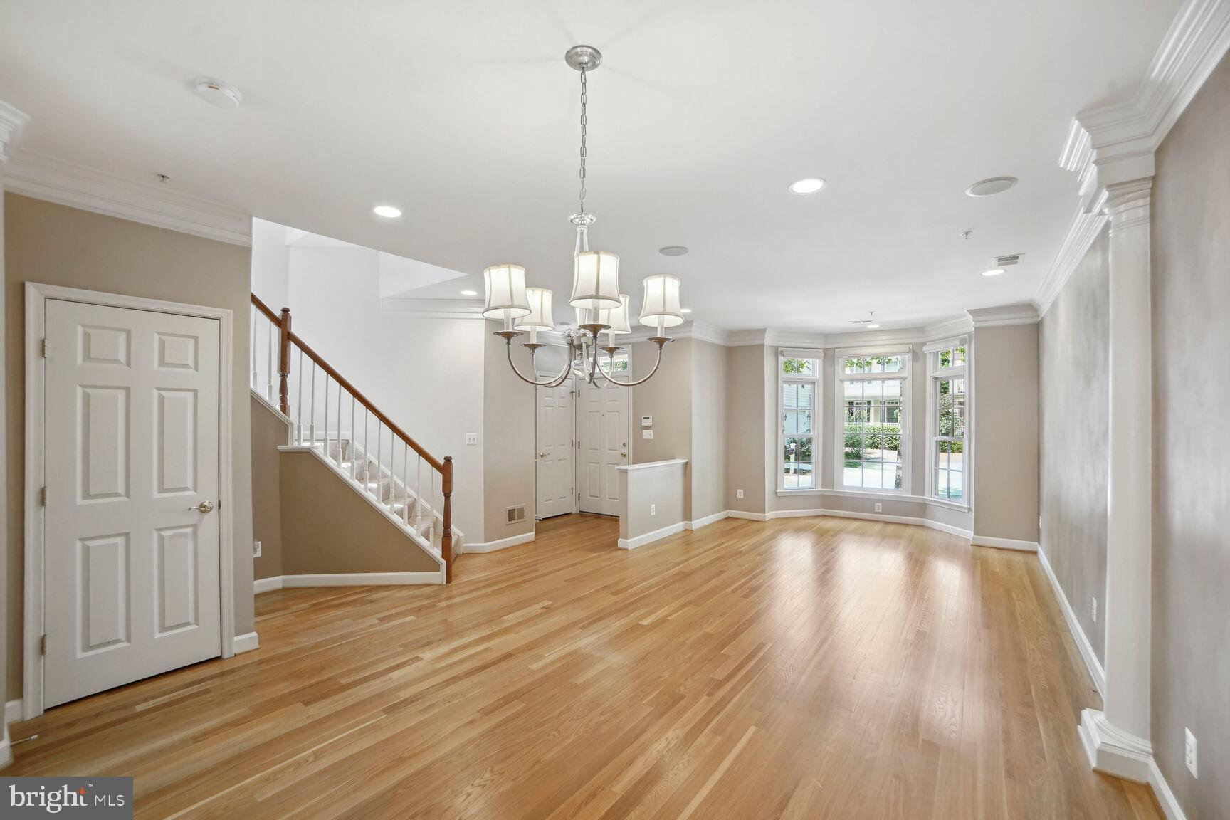 FALLSGROVE - Residential