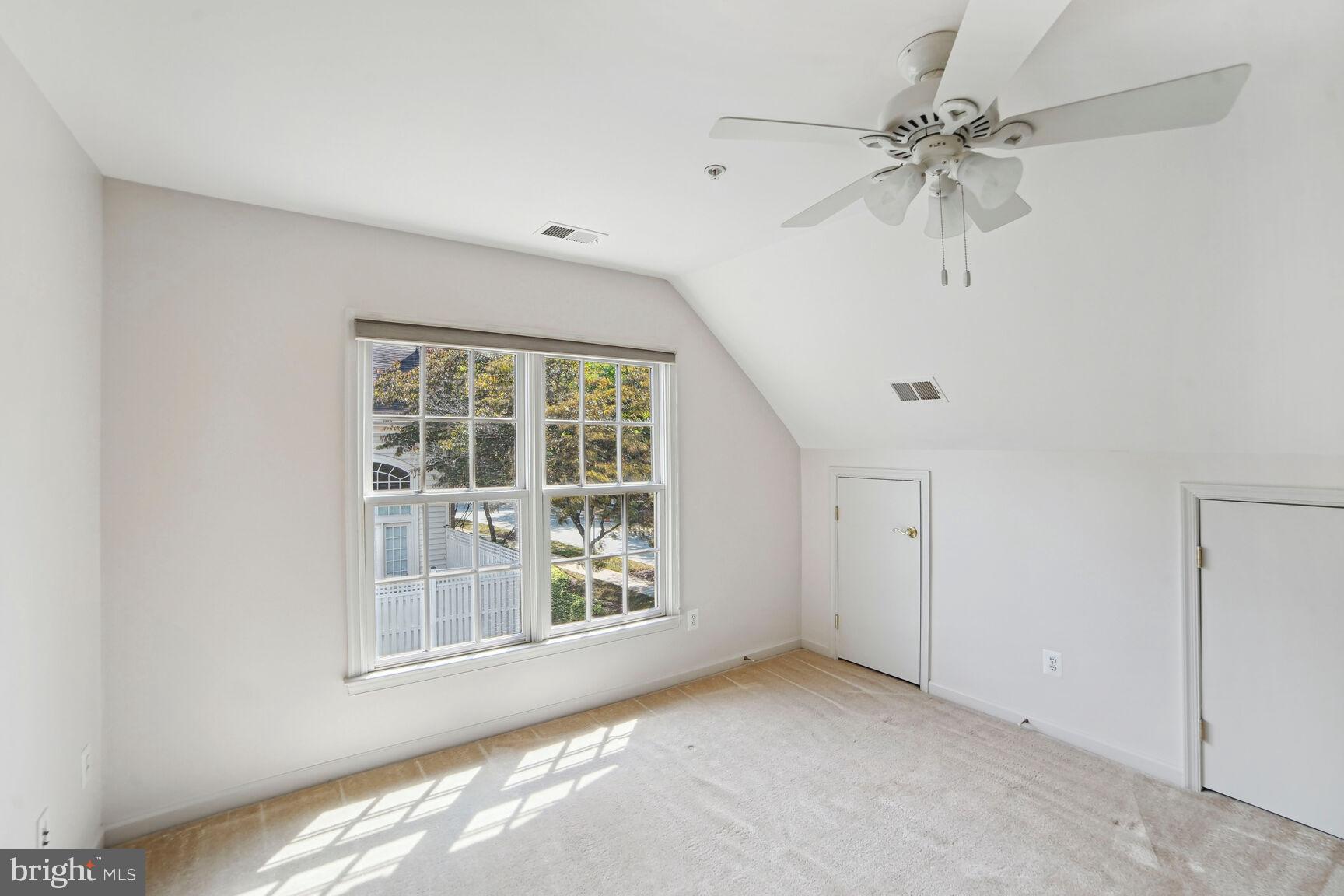 FALLSGROVE - Residential