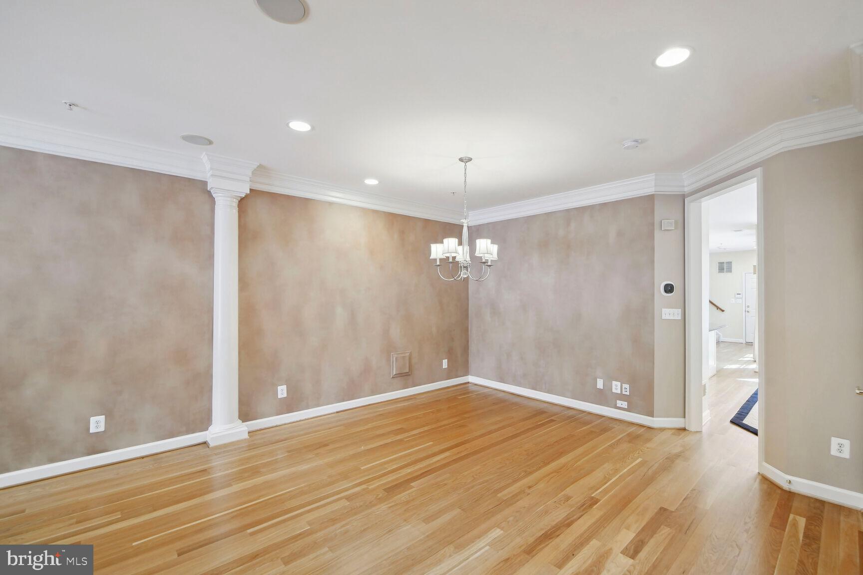 FALLSGROVE - Residential