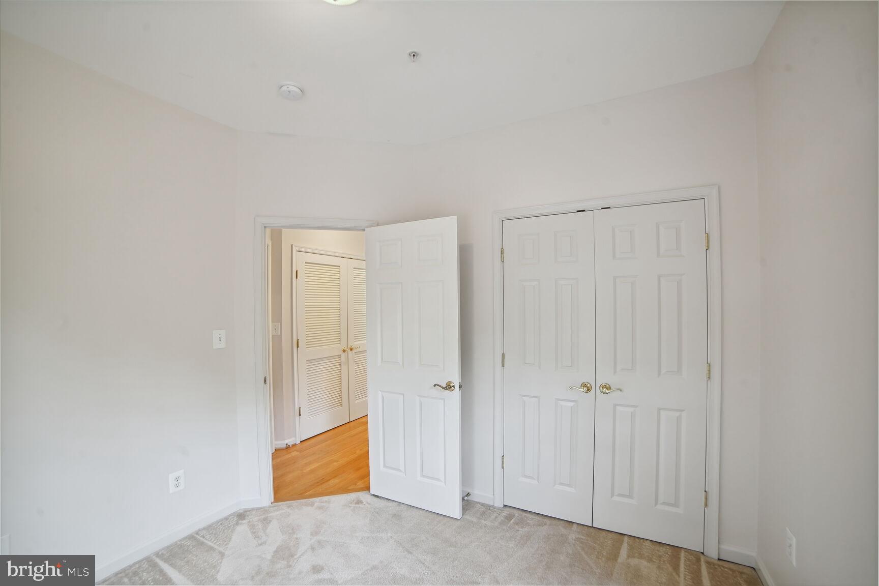 FALLSGROVE - Residential