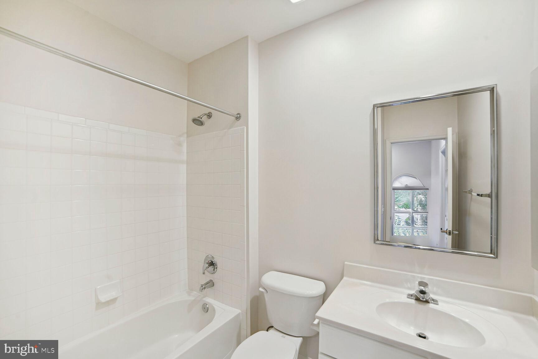 FALLSGROVE - Residential