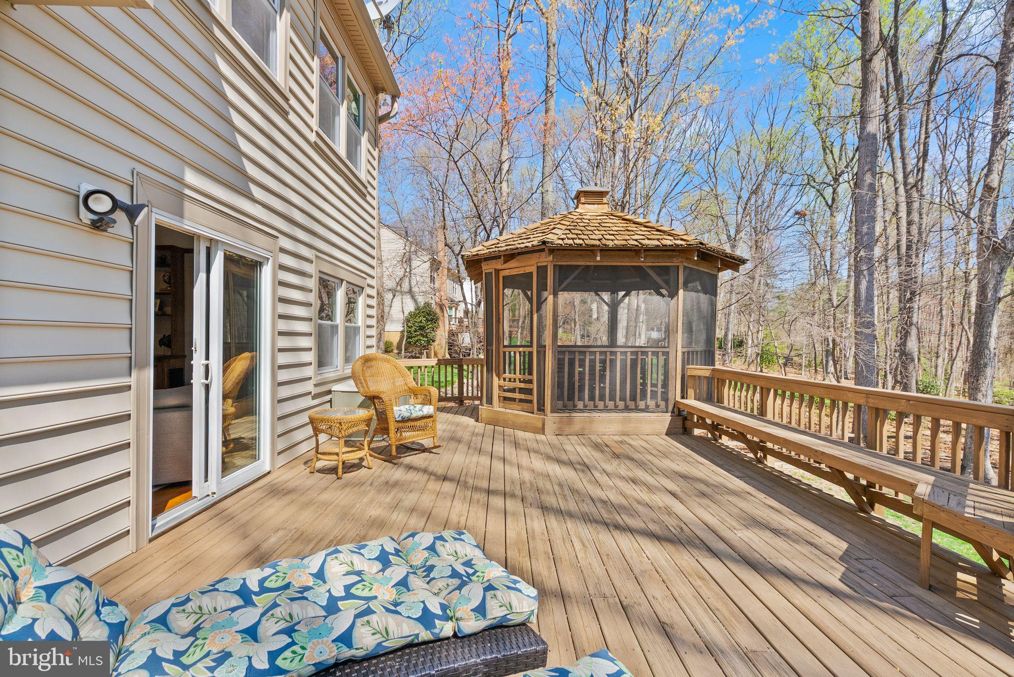 POHICK STATION - Residential