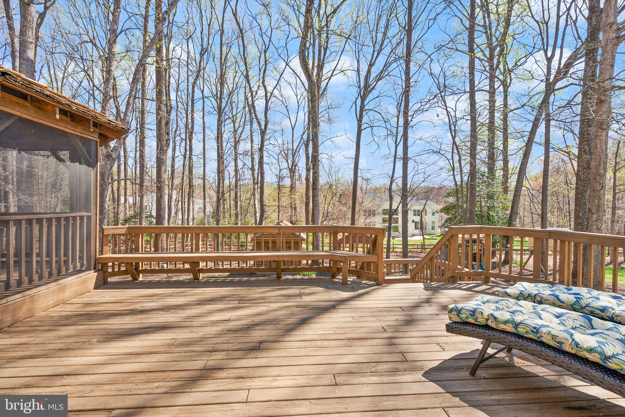 POHICK STATION - Residential