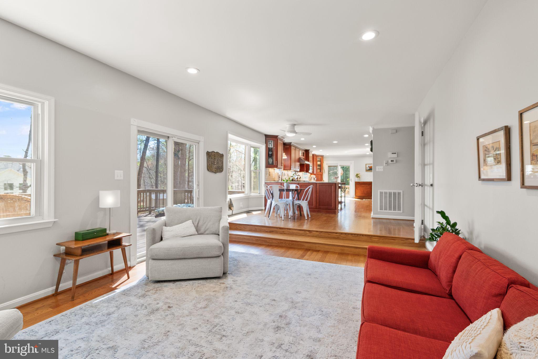 POHICK STATION - Residential