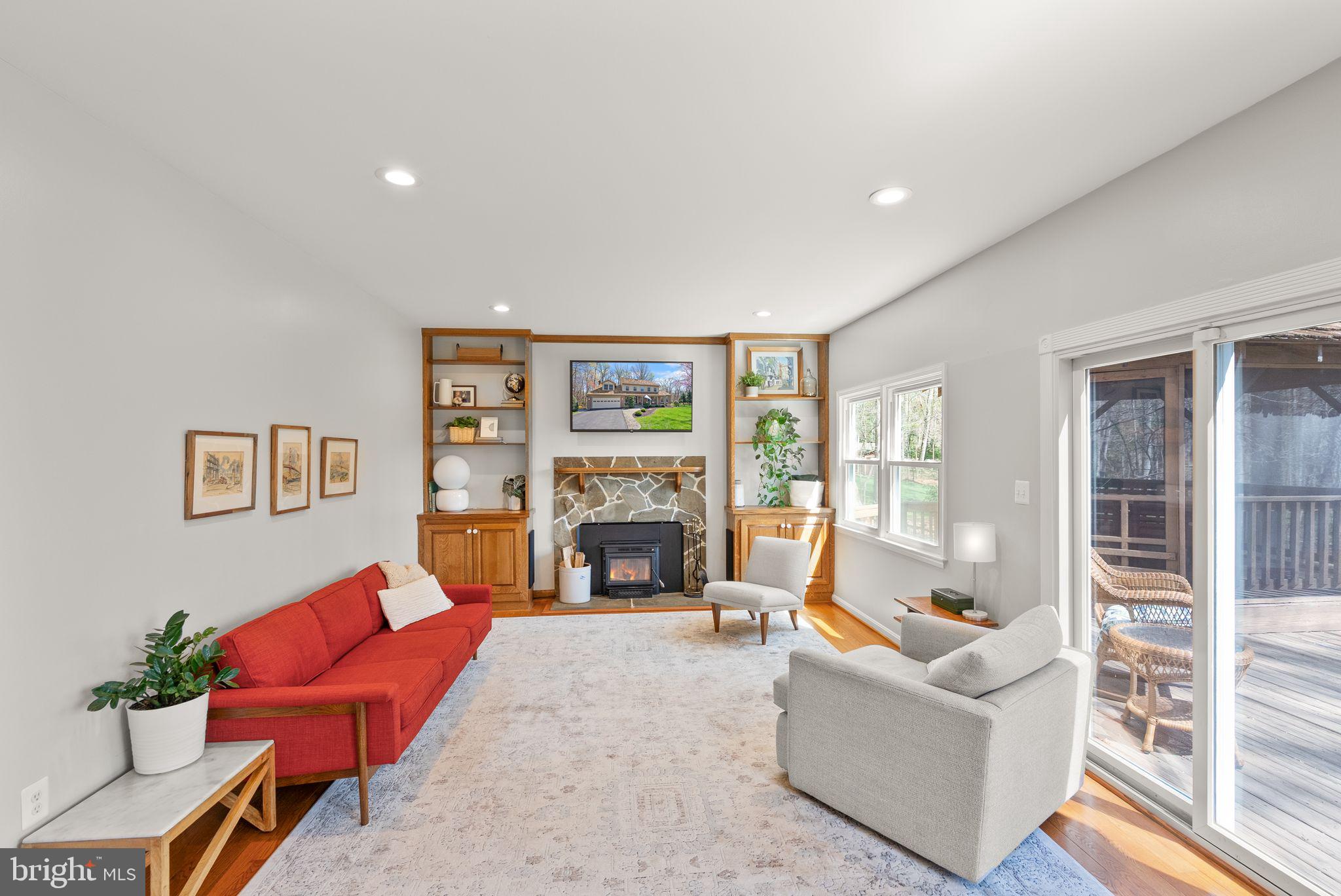 POHICK STATION - Residential