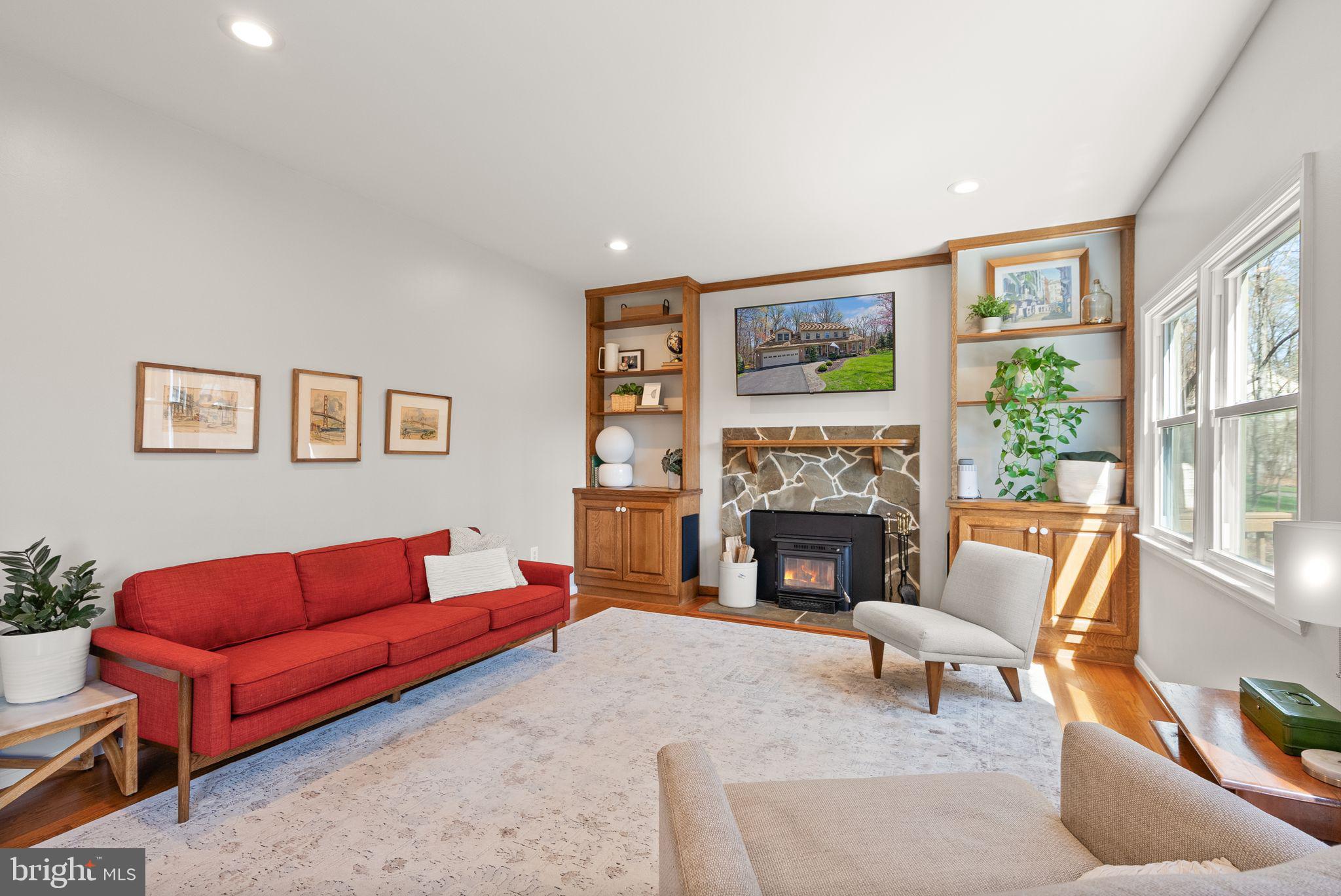 POHICK STATION - Residential