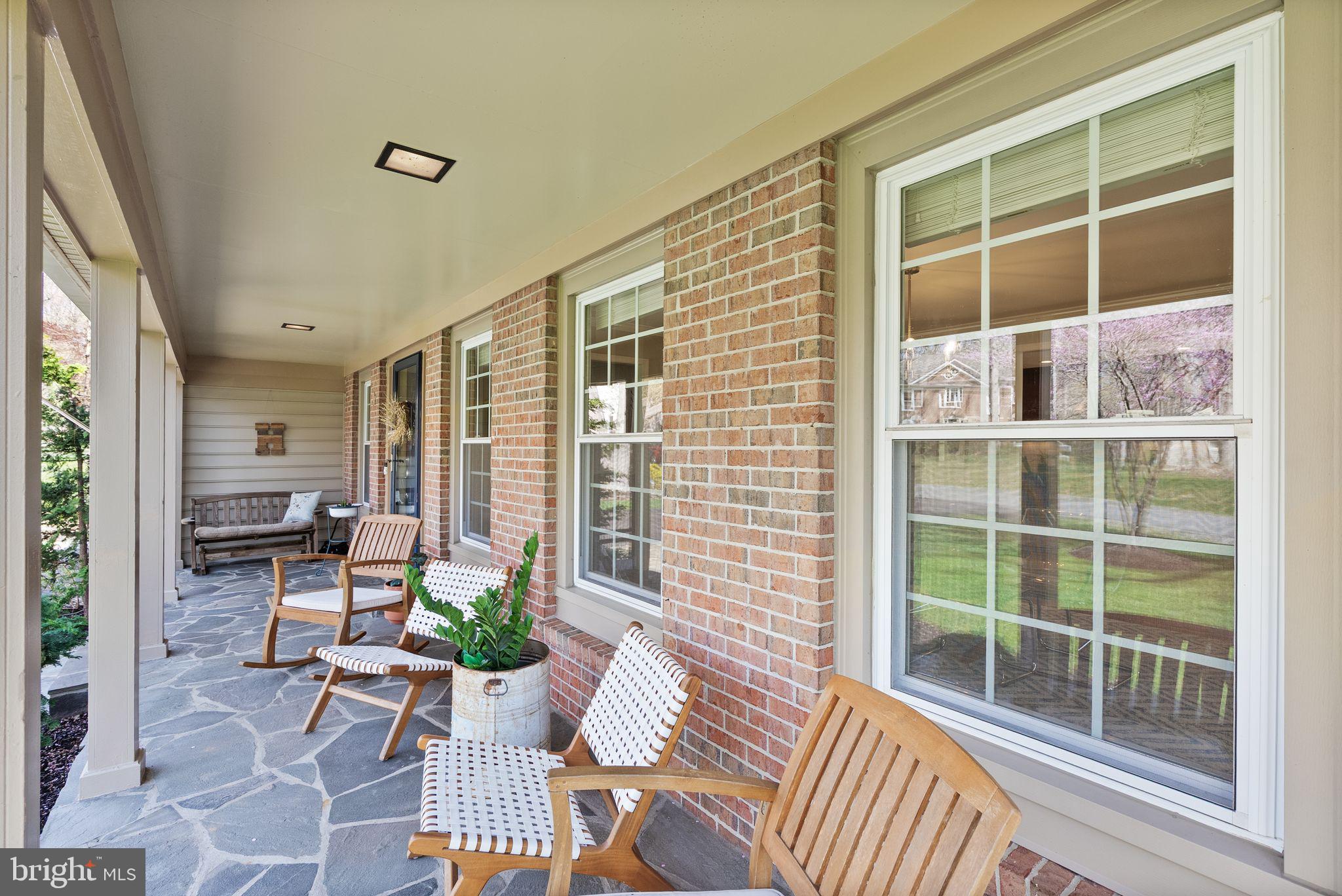 POHICK STATION - Residential