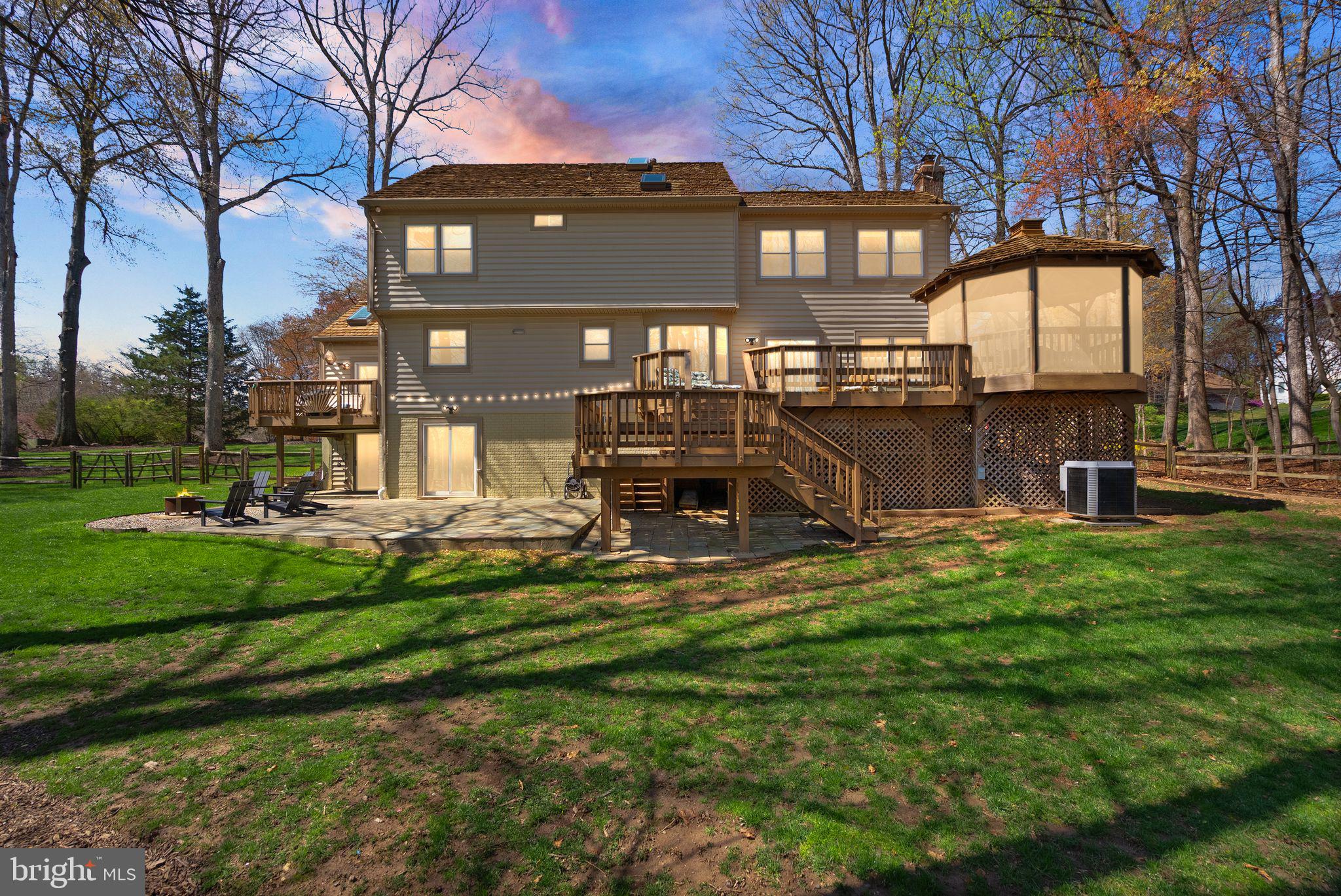 POHICK STATION - Residential