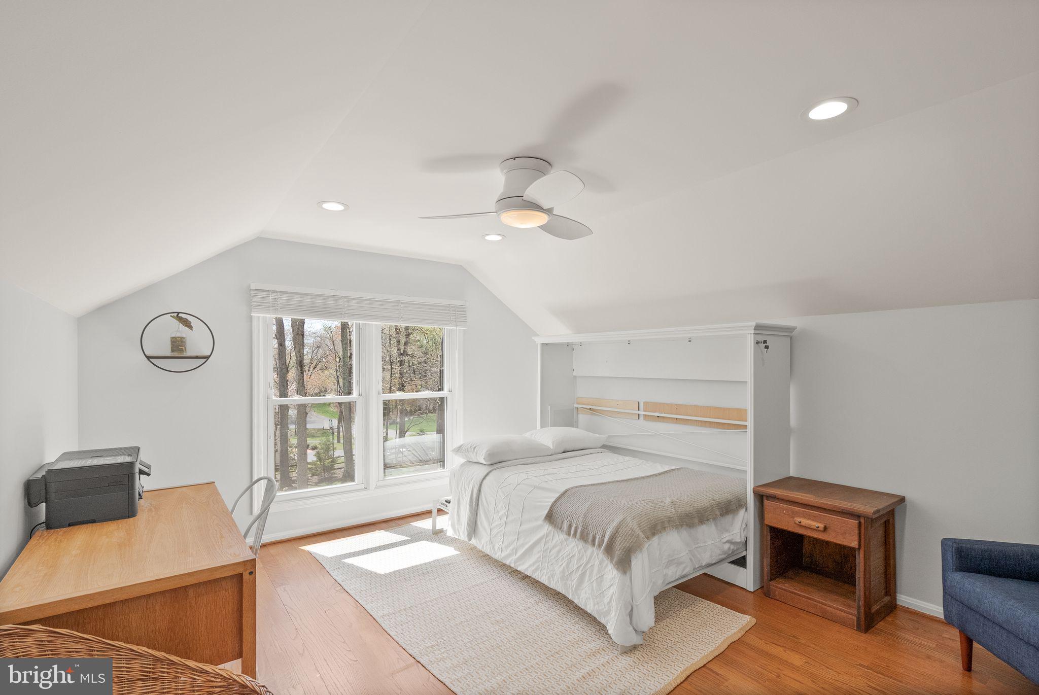 POHICK STATION - Residential