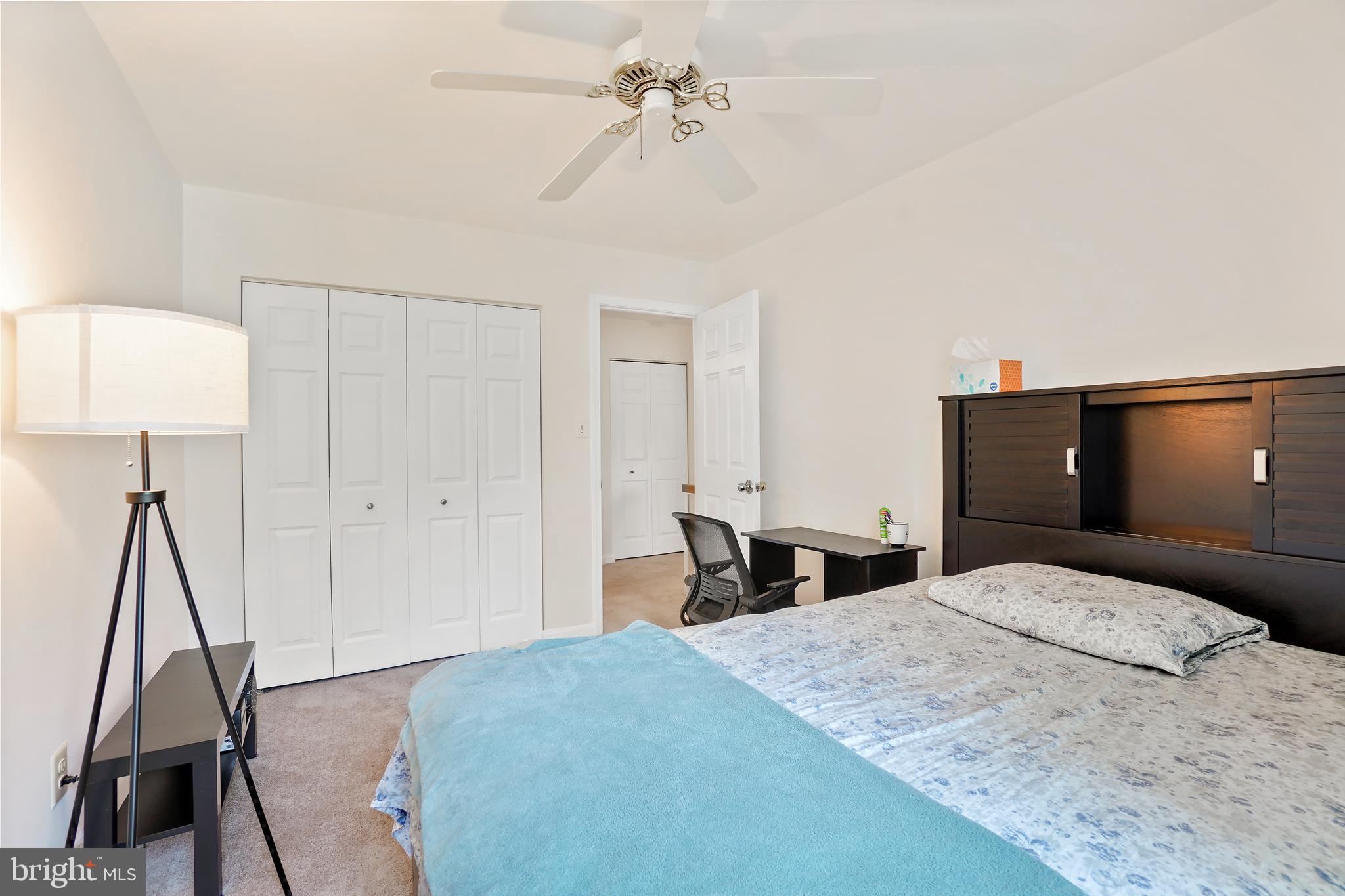 VILL AT MANCHESTER FARMS - Residential