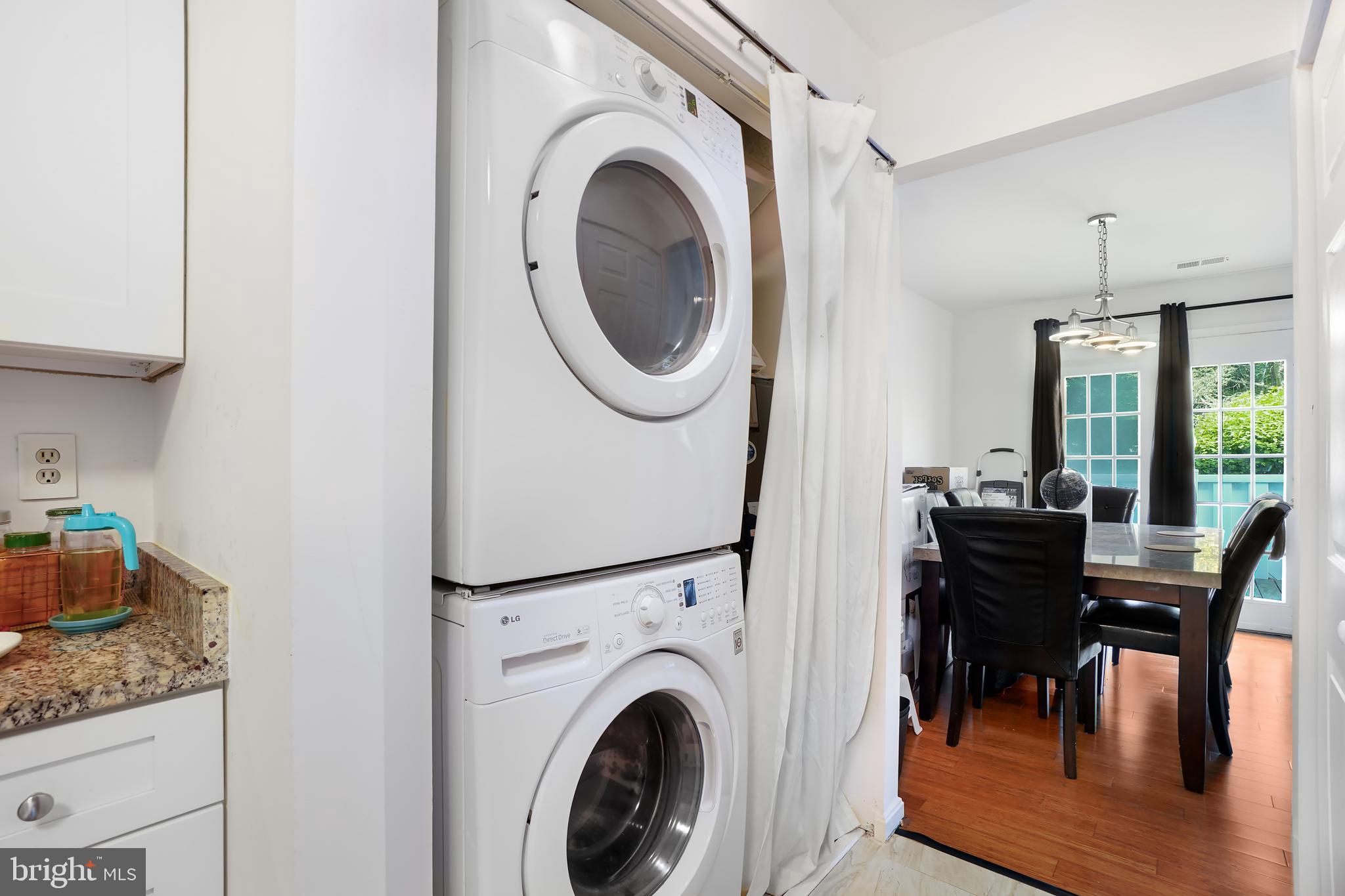 VILL AT MANCHESTER FARMS - Residential