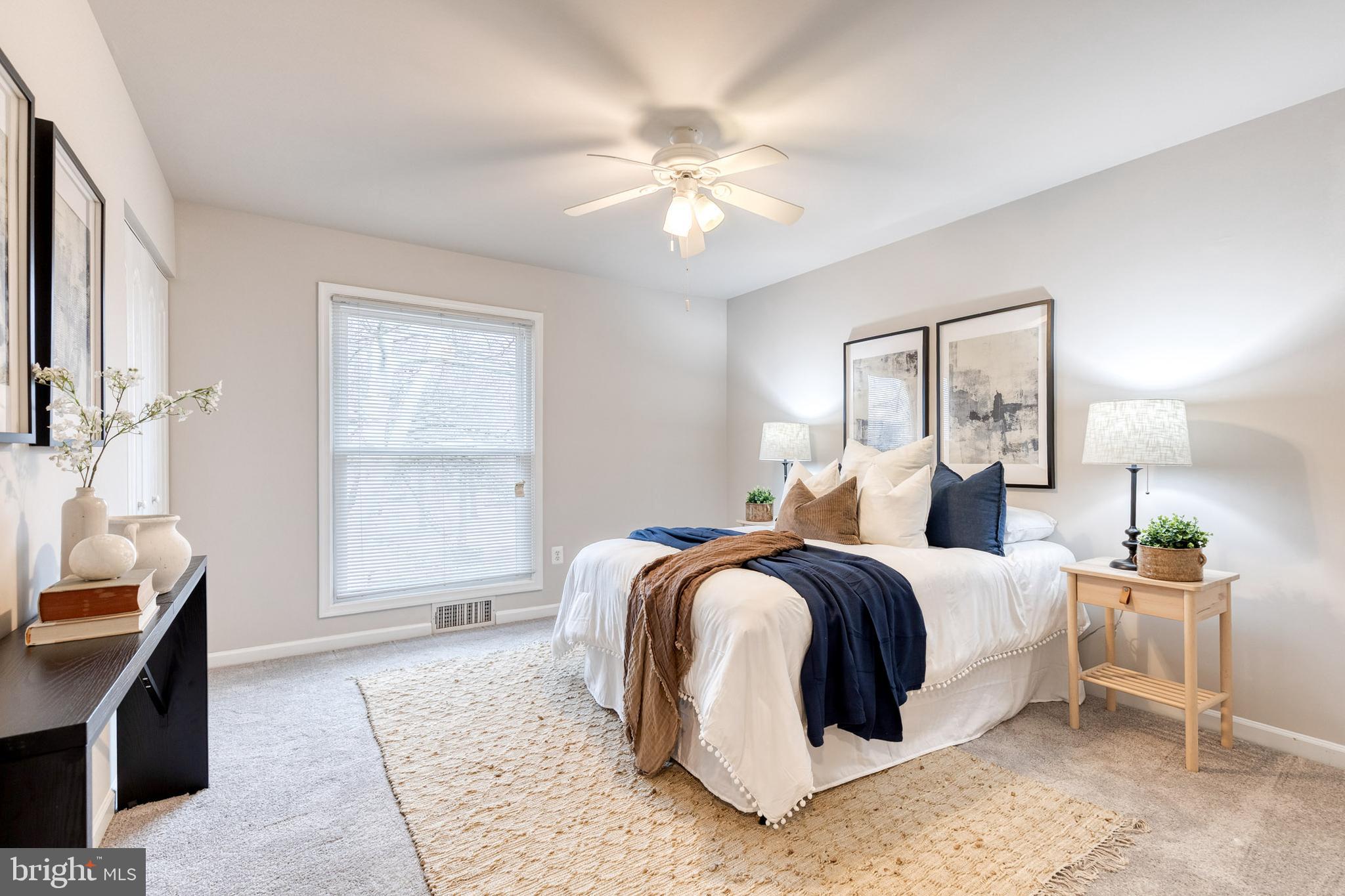 LAURELWOOD - Residential