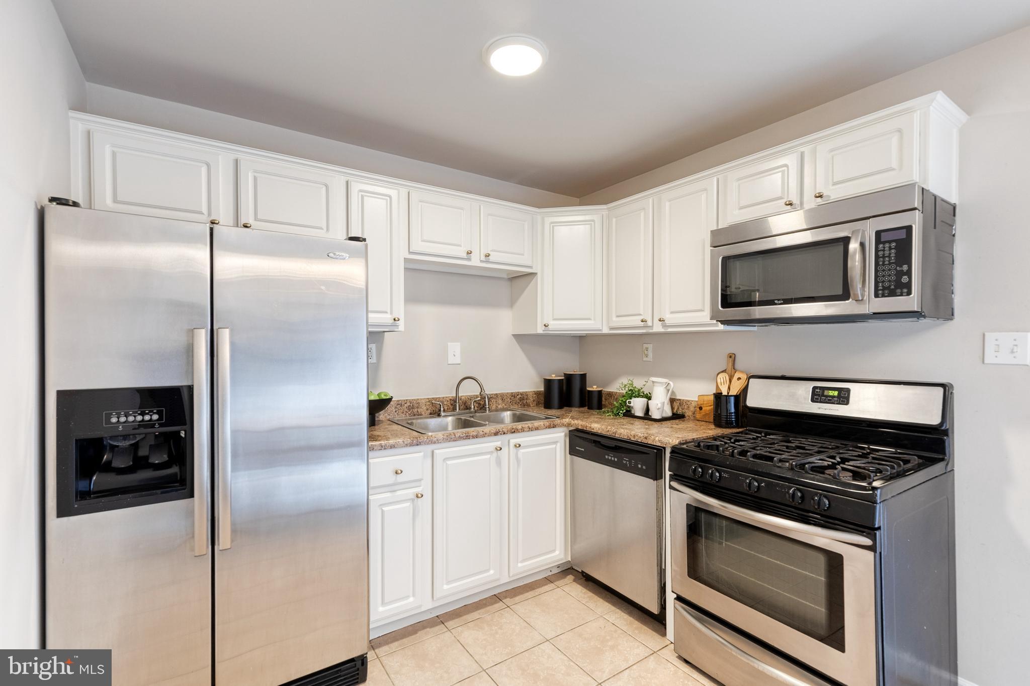 11501 LAURELWALK DRIVE