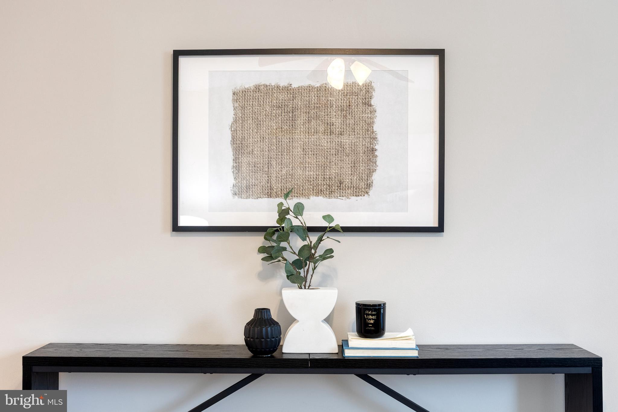 LAURELWOOD - Residential