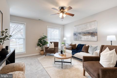 Condo For Sale - 11501 Laurelwalk Drive<br/> LAUREL, MD 20708