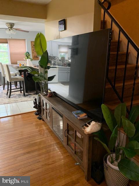 HOPKINS LANDING - Residential Lease