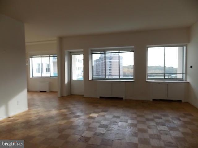 GROSVENOR PARK - Residential