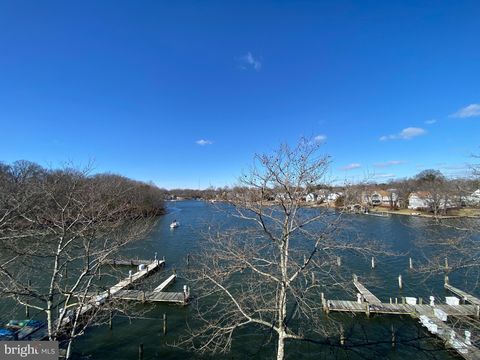 15 SPA CREEK LANDING B3 ANNAPOLIS MD 21403