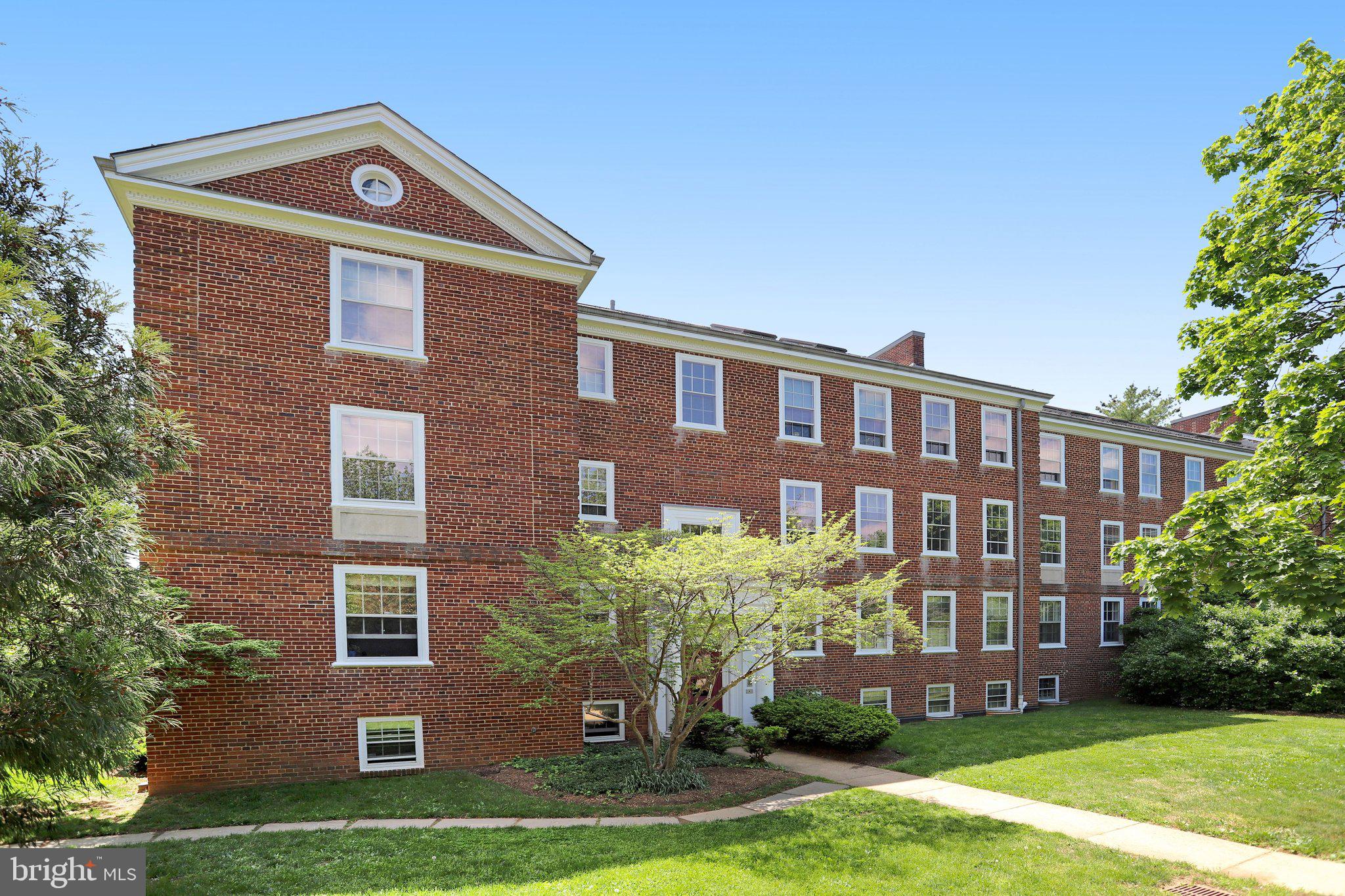 3856 PORTER STREET NW B368