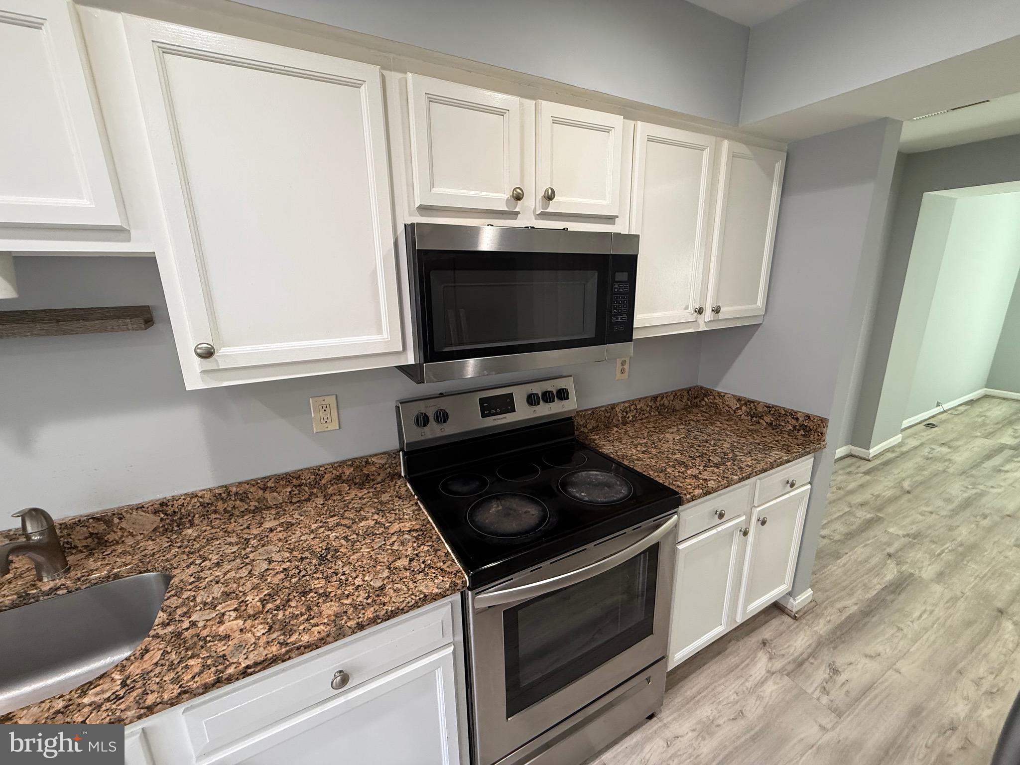 15246 STREAMSIDE COURT