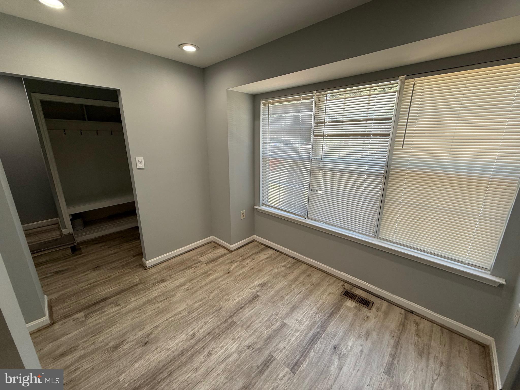 15246 STREAMSIDE COURT