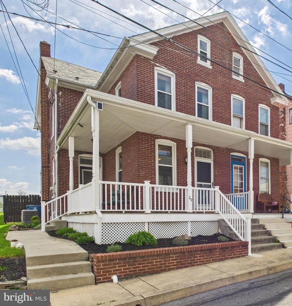 Photo of 29 N Manor Street, MOUNTVILLE, PA 17554 (MLS # PALA2068694)