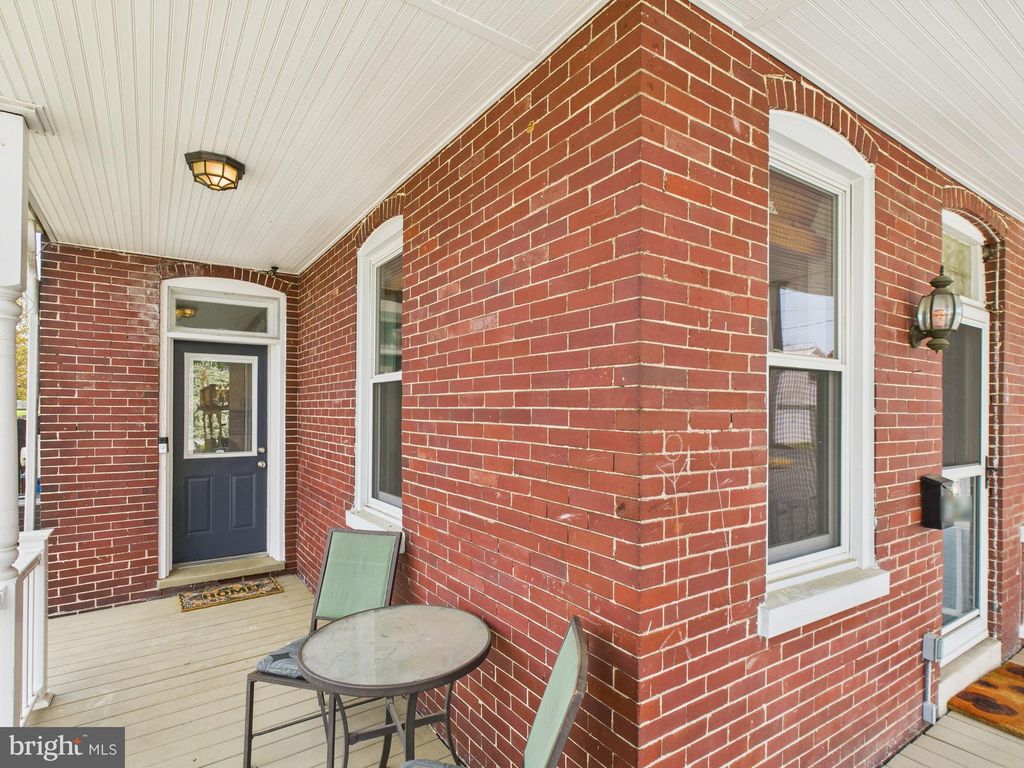 Photo of 29 N Manor Street, MOUNTVILLE, PA 17554 (MLS # PALA2068694)