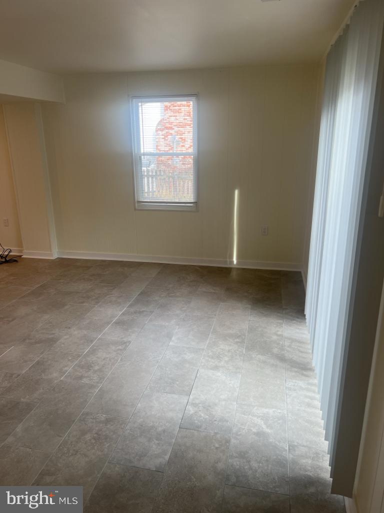 AQUIA HARBOUR - Residential Lease