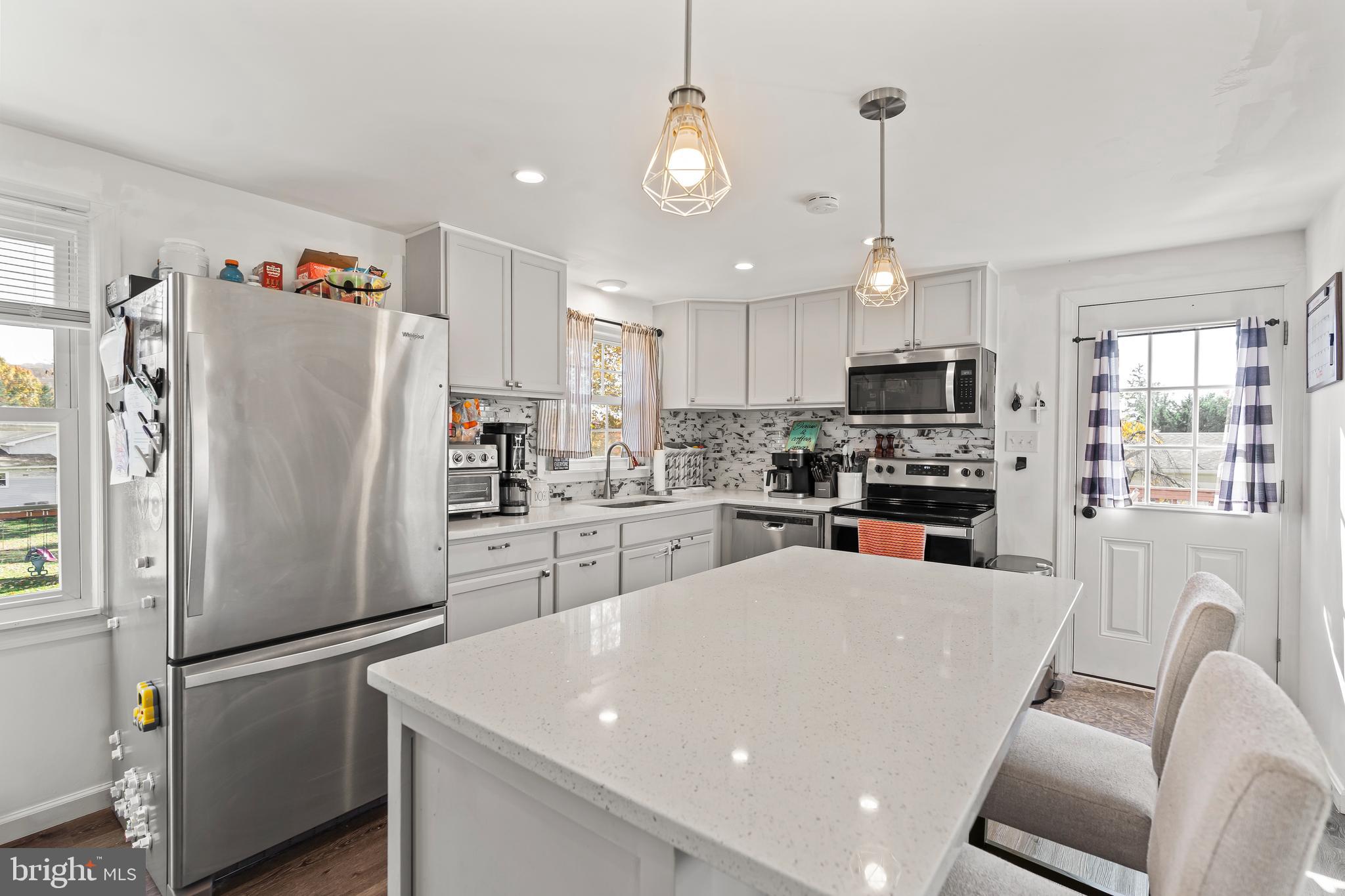 KINSEY HEIGHTS - Residential