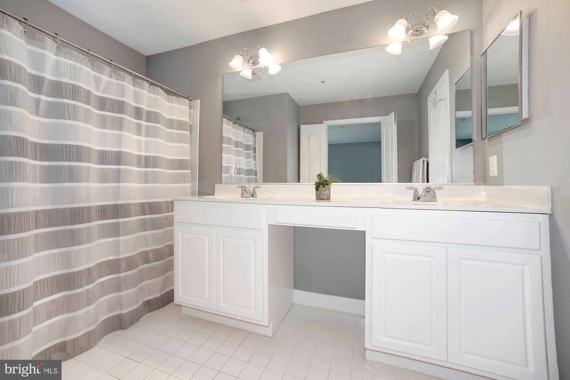 RIVERWATCH IND HEAD - Residential